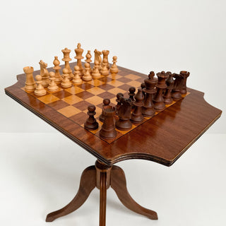 Haven Chess Table